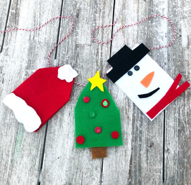 Christmastime Garland Craft Kit